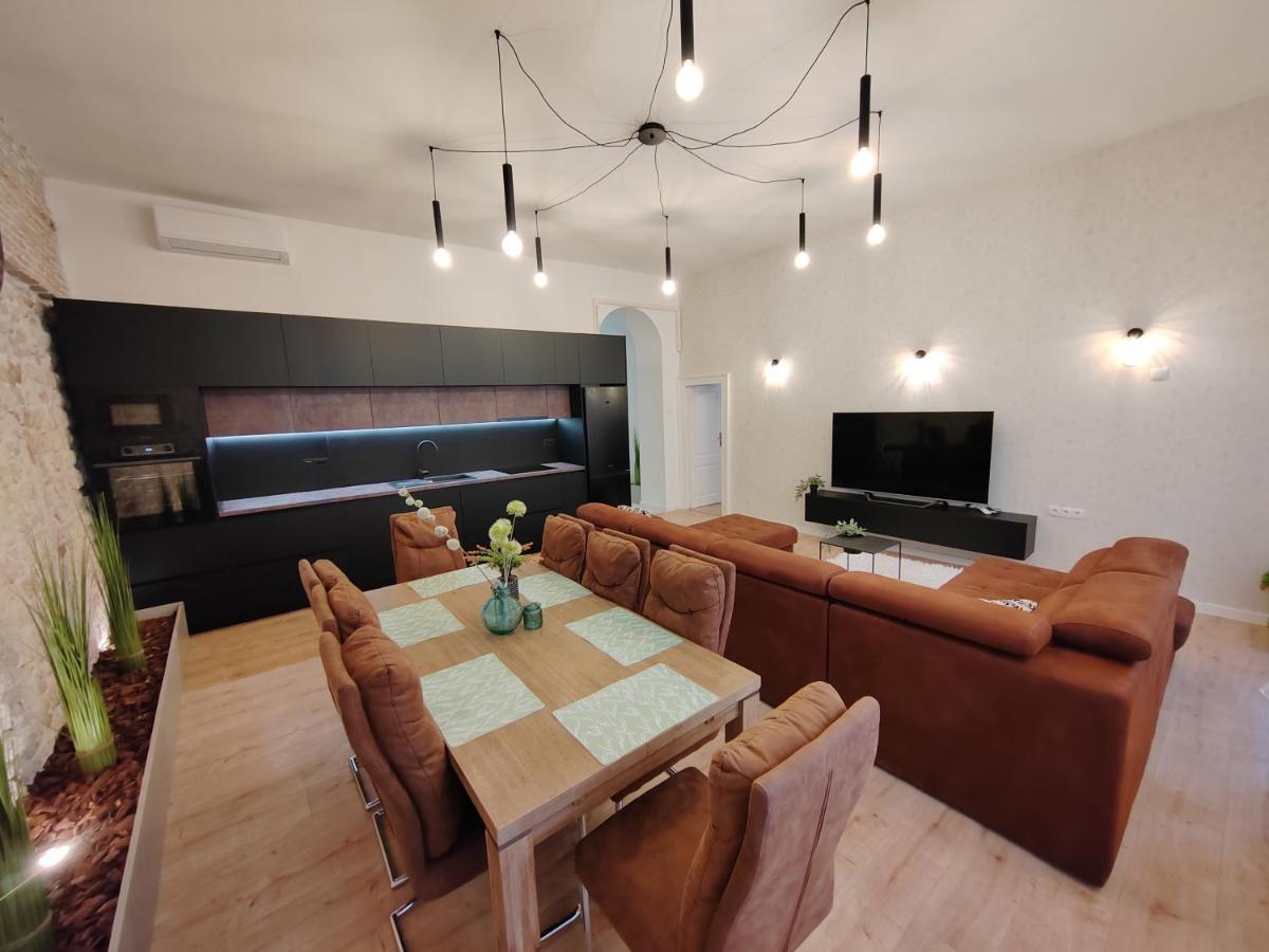 Town Square Apartment Zadar Exterior photo
